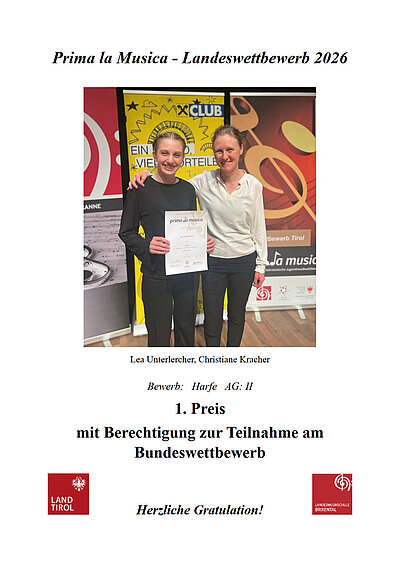 Lea Unterlercher mit Lehrerin Christiane Kracher